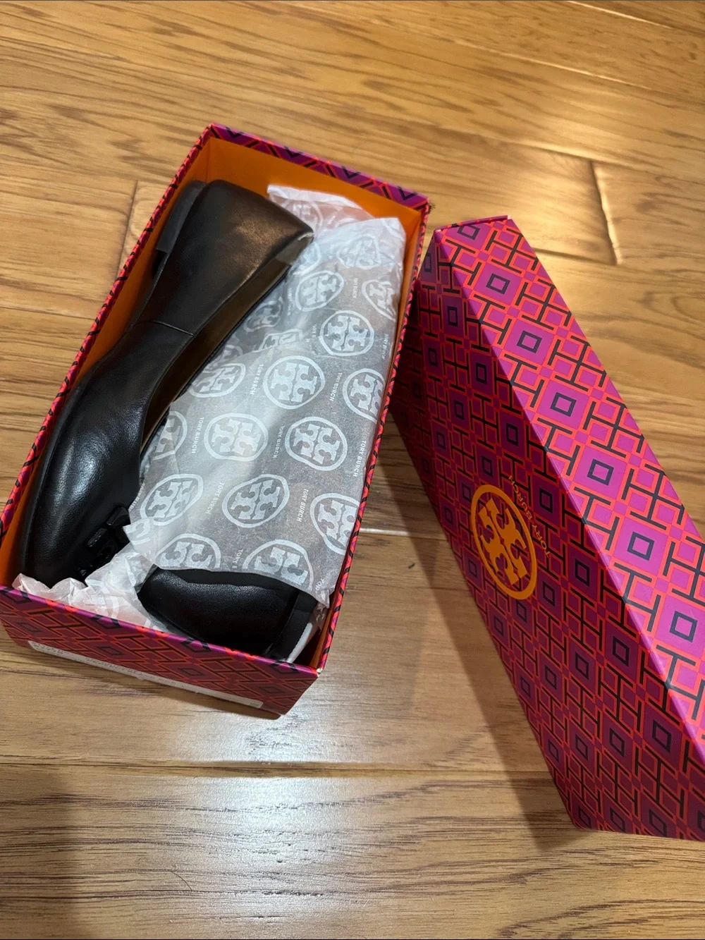 Tory Burch Lowell 2 Black Patent Logo Ballet Flat